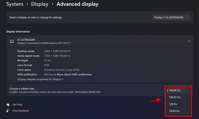 Choosing the highest refresh rate option in Windows 11